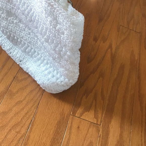 White Woven Shoulder Bag Croft & Barrow - Picture 10 of 14